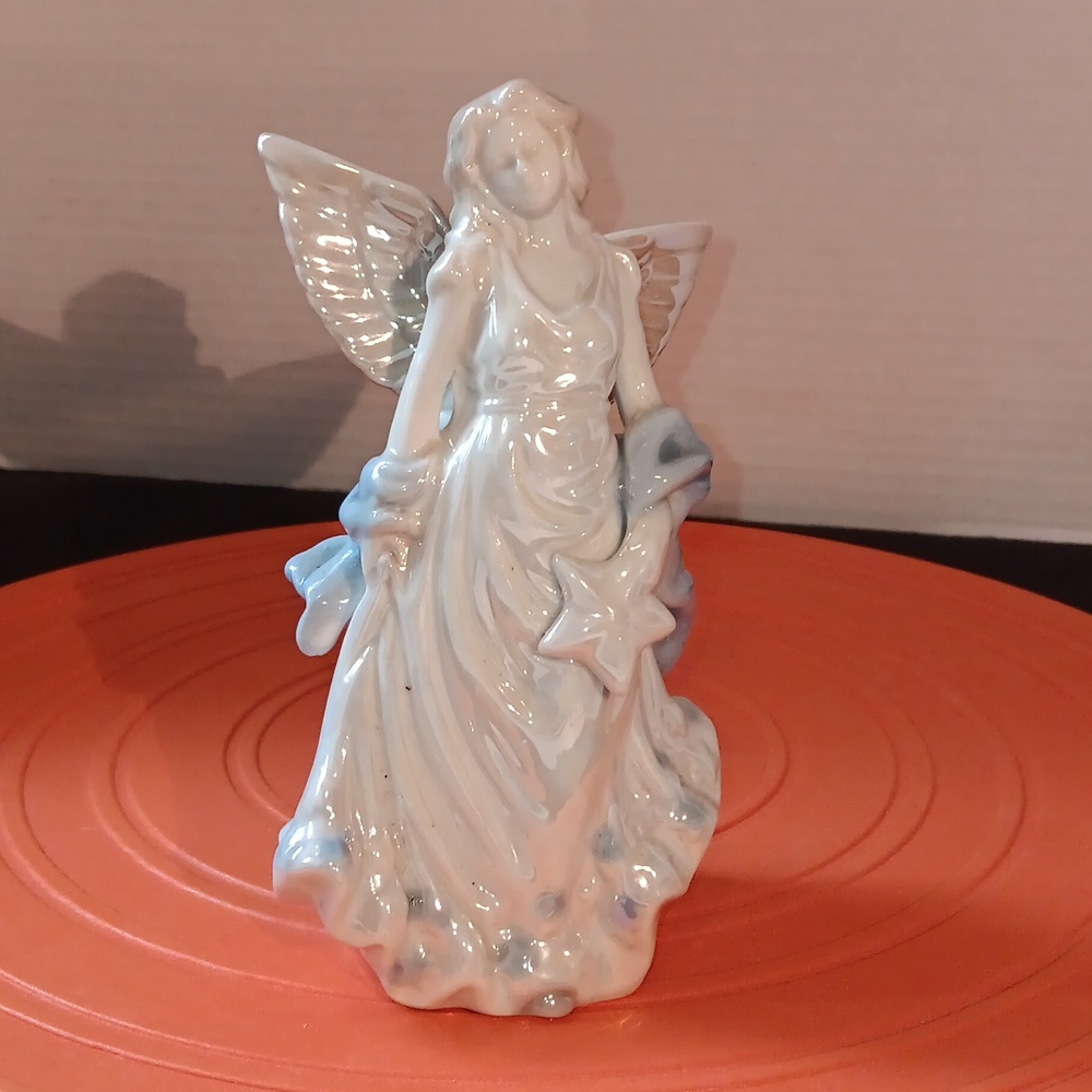 Angel candleholder